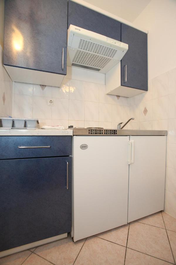 Apartments Marin With Sea View Baska  Ngoại thất bức ảnh